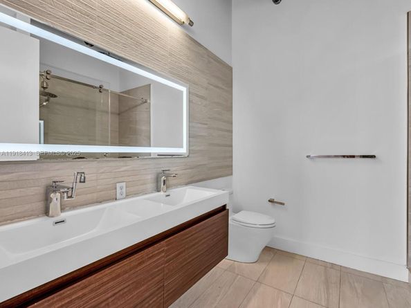 411 NW 1st Ave 401, Fort Lauderdale FL 33301