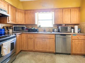 600 SW 11th Ave, Hallandale Beach FL 33009