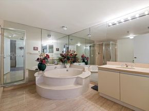 7201 Promenade Dr 101, Boca Raton FL 33433