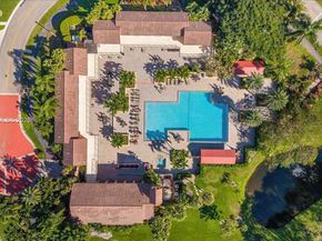 7201 Promenade Dr 101, Boca Raton FL 33433