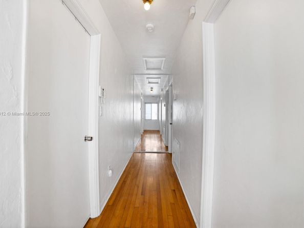 3470 N Meridian Ave, Miami Beach FL 33140