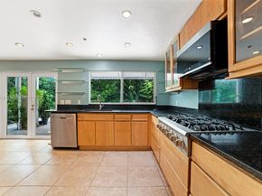 3470 N Meridian Ave, Miami Beach FL 33140