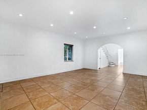 3470 N Meridian Ave, Miami Beach FL 33140