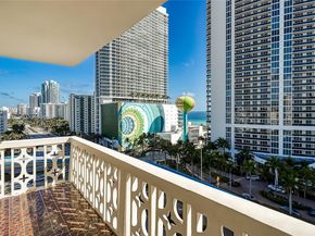 1825 S Ocean Dr PH1, Hallandale Beach FL 33009