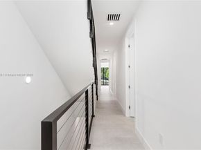 3045 Elizabeth St 3045, Miami FL 33133