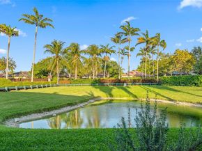 945 NE 34th Ave 103, Homestead FL 33033