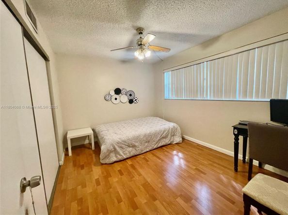 2312 S Cypress Bend Dr 410, Pompano Beach FL 33069