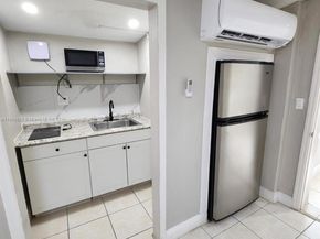 6251 NW 14th St, Sunrise FL 33313