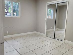 6251 NW 14th St, Sunrise FL 33313