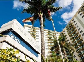 3001 S Ocean Dr 101, Hollywood FL 33019