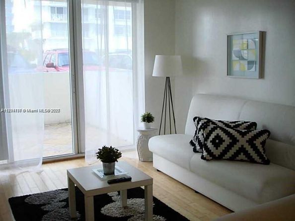 3001 S Ocean Dr 101, Hollywood FL 33019