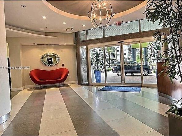 3001 S Ocean Dr 101, Hollywood FL 33019