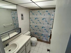 555 NE 123rd St 412B, North Miami FL 33161