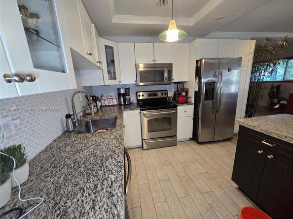 12270 SW 28th St, Miami FL 33175