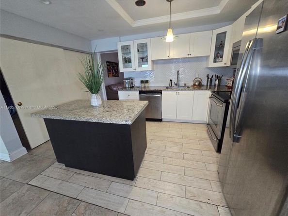 12270 SW 28th St, Miami FL 33175