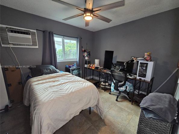 12270 SW 28th St, Miami FL 33175