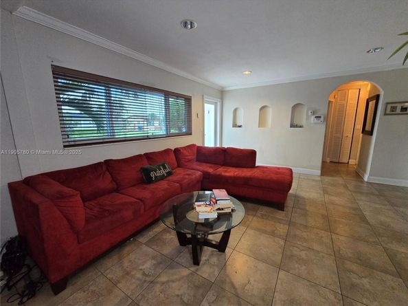 12270 SW 28th St, Miami FL 33175