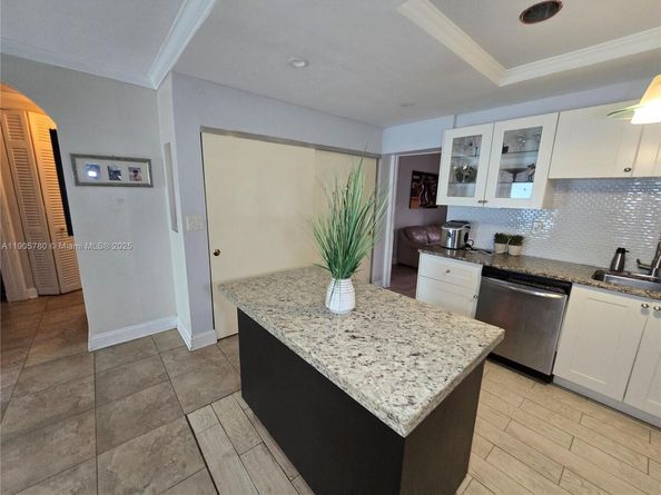 12270 SW 28th St, Miami FL 33175