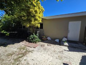 12270 SW 28th St, Miami FL 33175