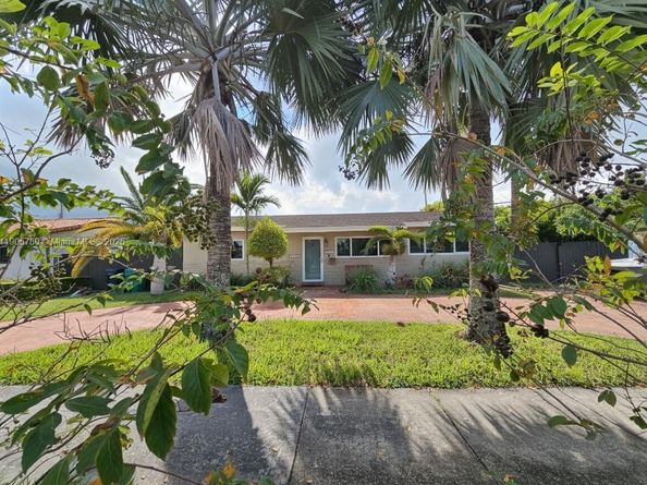 12270 SW 28th St, Miami FL 33175