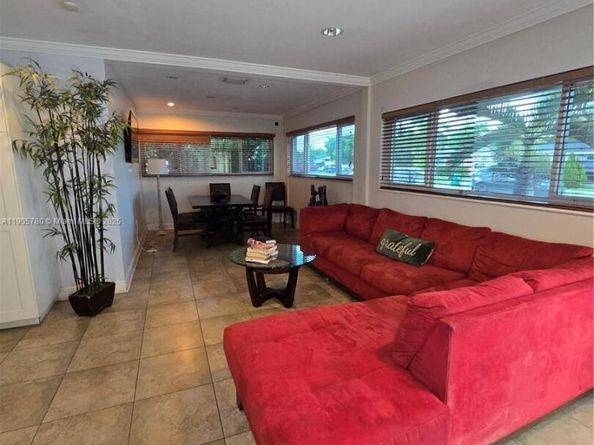 12270 SW 28th St, Miami FL 33175