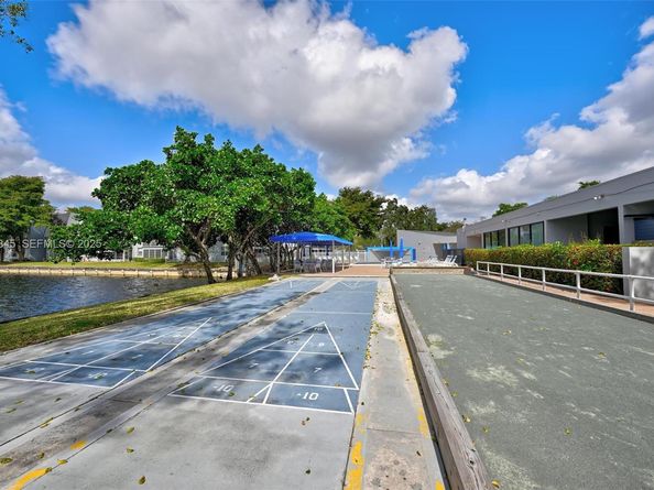 9401 Lime Bay Blvd 302, Tamarac FL 33321