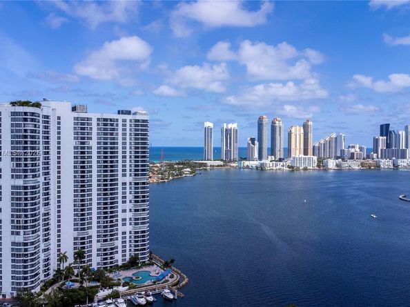 3530 Mystic Pointe Dr 2102, Aventura FL 33180