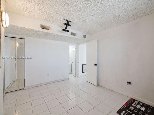 7300 Wayne Ave 418, Miami Beach FL 33141