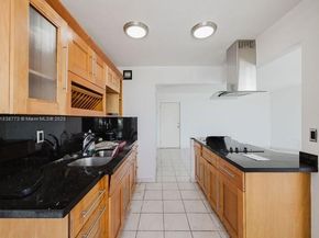 7300 Wayne Ave 418, Miami Beach FL 33141