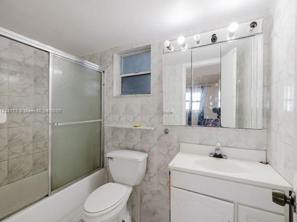 7300 Wayne Ave 418, Miami Beach FL 33141