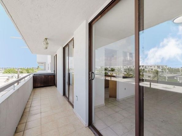 7300 Wayne Ave 418, Miami Beach FL 33141