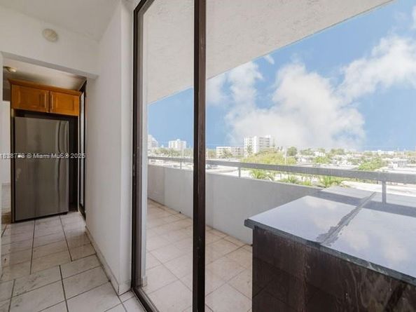 7300 Wayne Ave 418, Miami Beach FL 33141