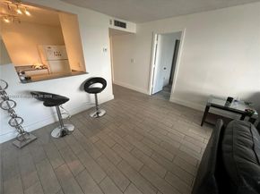 486 NW 165th St Rd B303, Miami FL 33169