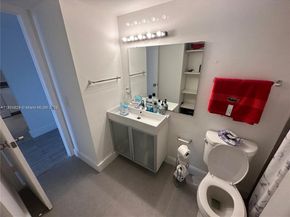 486 NW 165th St Rd B303, Miami FL 33169