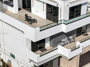 2613 Center Ave, Fort Lauderdale FL 33308