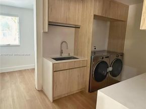 2525 Indian Mound Trl, Coral Gables FL 33134