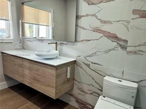 2525 Indian Mound Trl, Coral Gables FL 33134