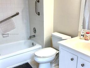 4570 NW 18th Ave 107, Deerfield Beach FL 33064