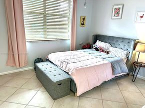 4570 NW 18th Ave 107, Deerfield Beach FL 33064