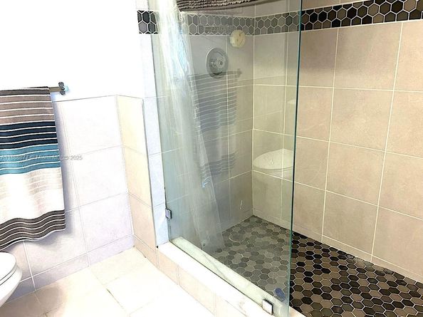 4570 NW 18th Ave 107, Deerfield Beach FL 33064