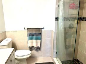 4570 NW 18th Ave 107, Deerfield Beach FL 33064