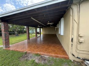 10910 SW 40th St, Miami FL 33165