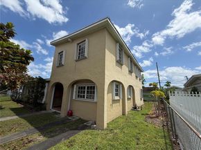 10910 SW 40th St, Miami FL 33165