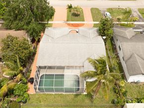 8970 Johnson St, Pembroke Pines FL 33024