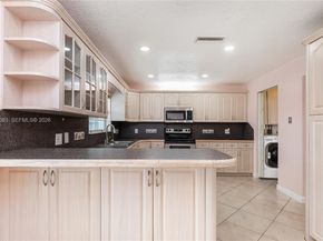 8970 Johnson St, Pembroke Pines FL 33024