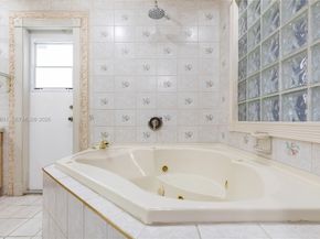 8970 Johnson St, Pembroke Pines FL 33024