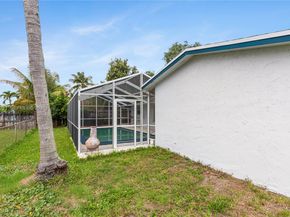 8970 Johnson St, Pembroke Pines FL 33024