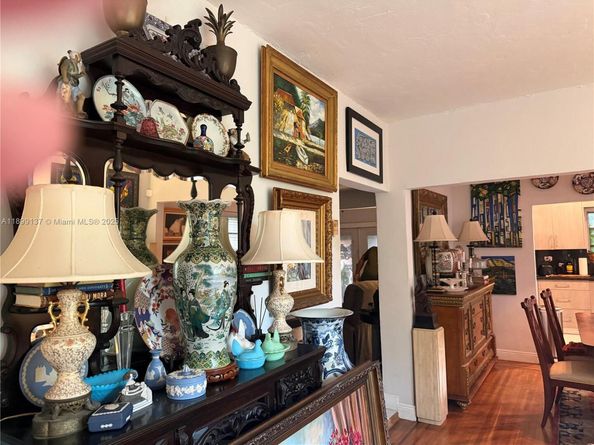 901 SW 19th Ave, Miami FL 33135