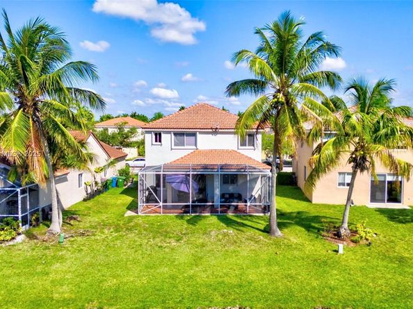 1317 Majesty Ter, Weston FL 33327