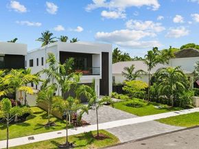 618 NE 17th Way, Fort Lauderdale FL 33304